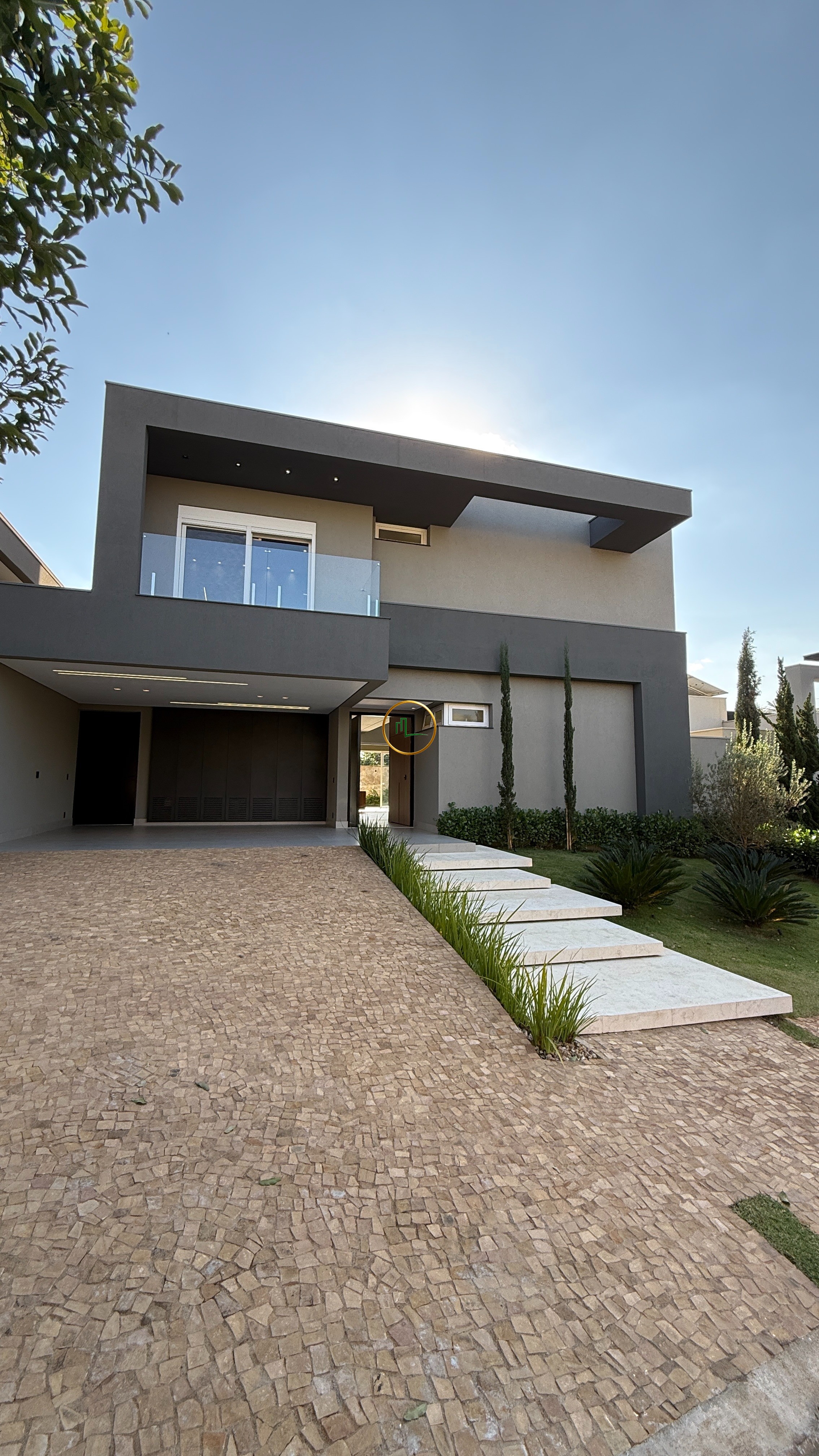 SOBRADO NOVO DE ALTO PADRÃO DISPONIVEL Á VENDA NO CONDOMINIO VILLA SÃO VICENTE EM FRANCA/SP  - 360 metros de construção  — foto 4