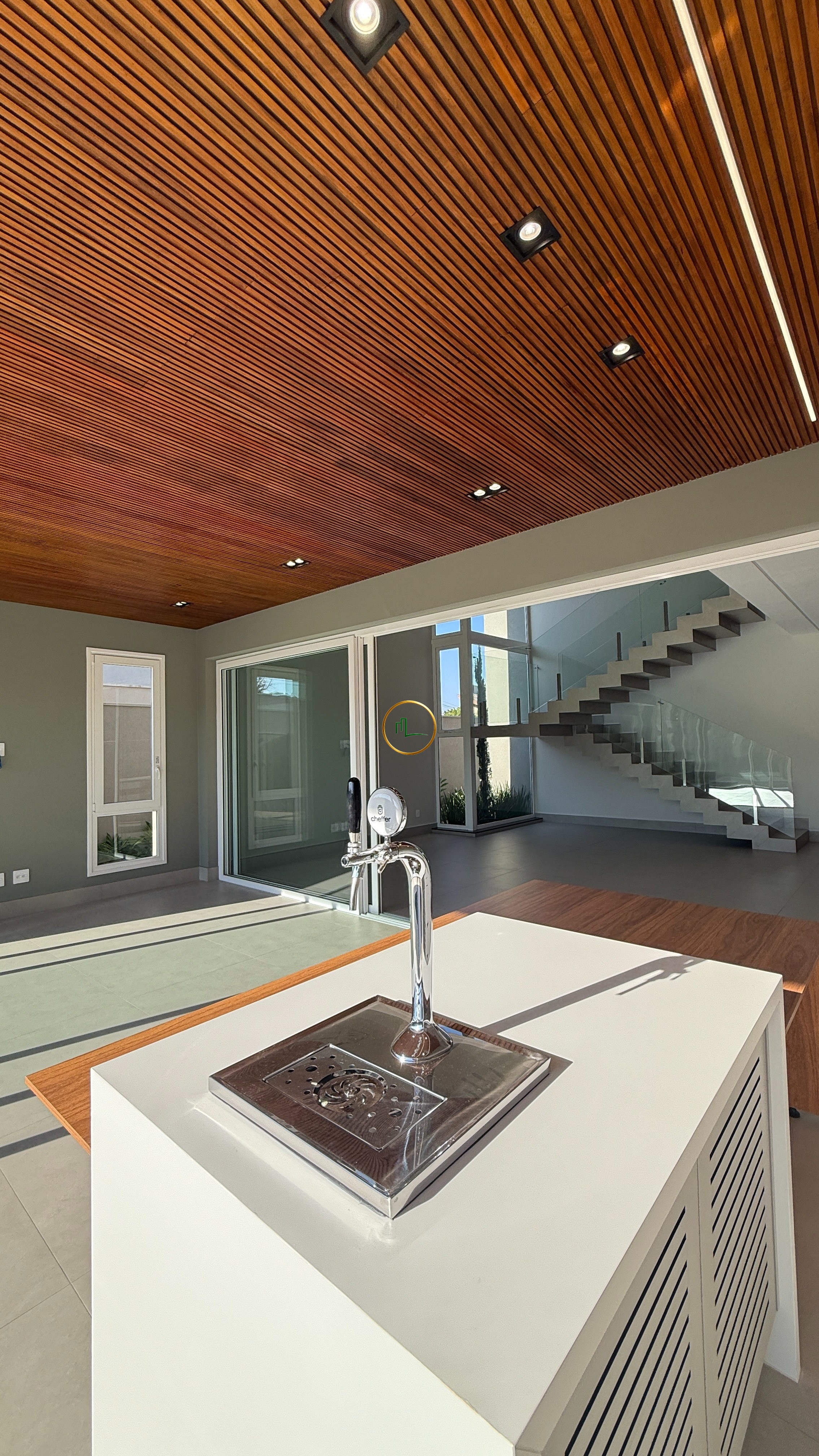 SOBRADO NOVO DE ALTO PADRÃO DISPONIVEL Á VENDA NO CONDOMINIO VILLA SÃO VICENTE EM FRANCA/SP  - 360 metros de construção 