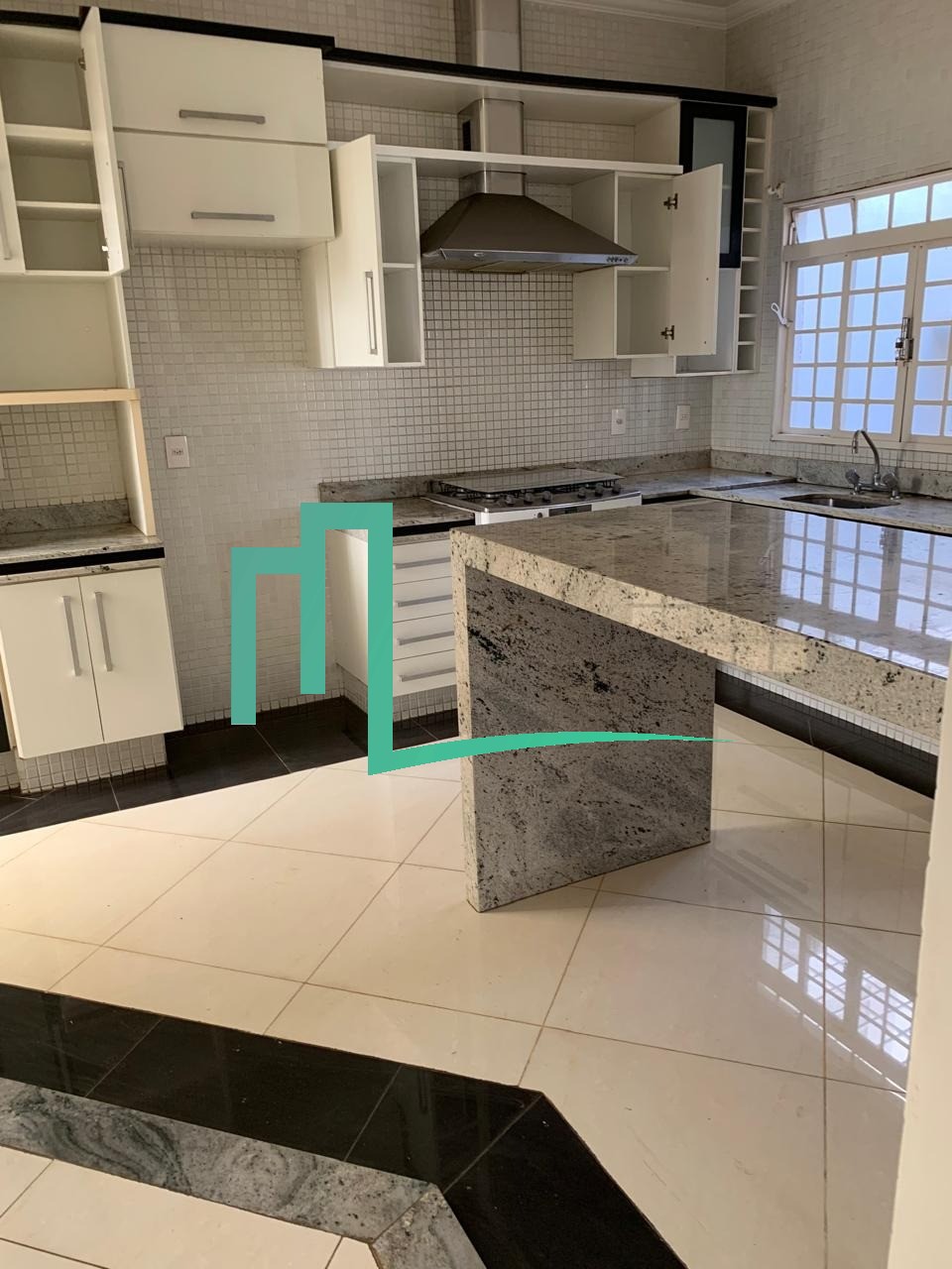 EXCELENTE CASA DISPONÍVEL À VENDA NA VILA INDUSTRIAL FRANCA-SP   DETALHES DO IMÓVEL   - 135,00 m² total terreno   - 120,