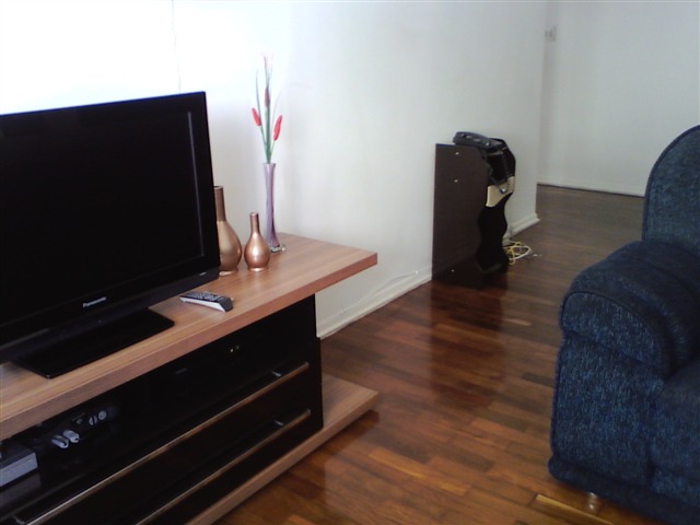 Apartamento à venda com 3 quartos, 110m² - Foto 2