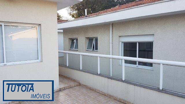 Casa à venda com 3 quartos, 200m² - Foto 2