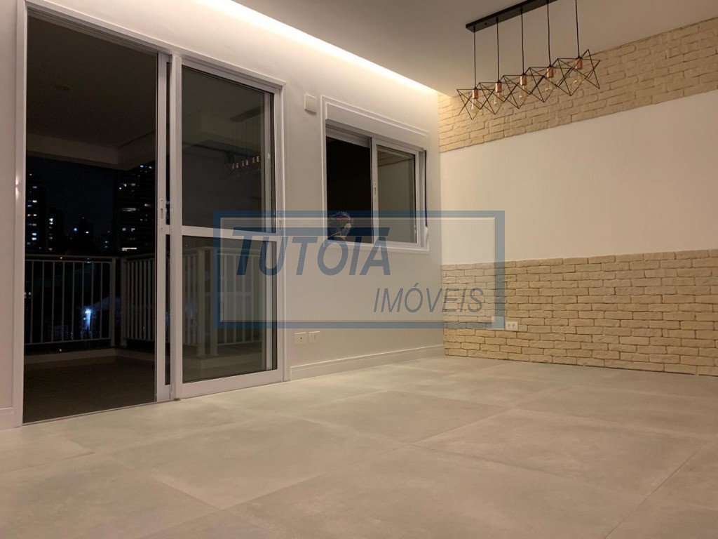 Apartamento à venda com 2 quartos, 82m² - Foto 1