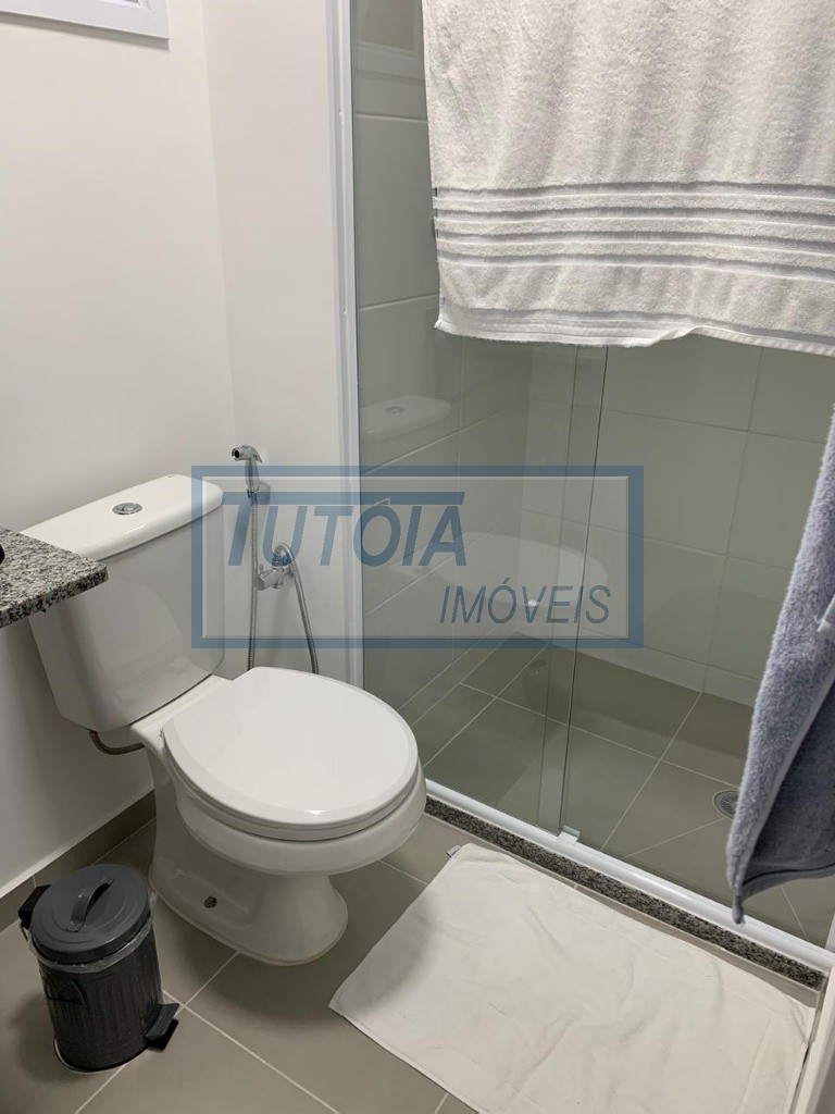 Apartamento à venda com 2 quartos, 82m² - Foto 3