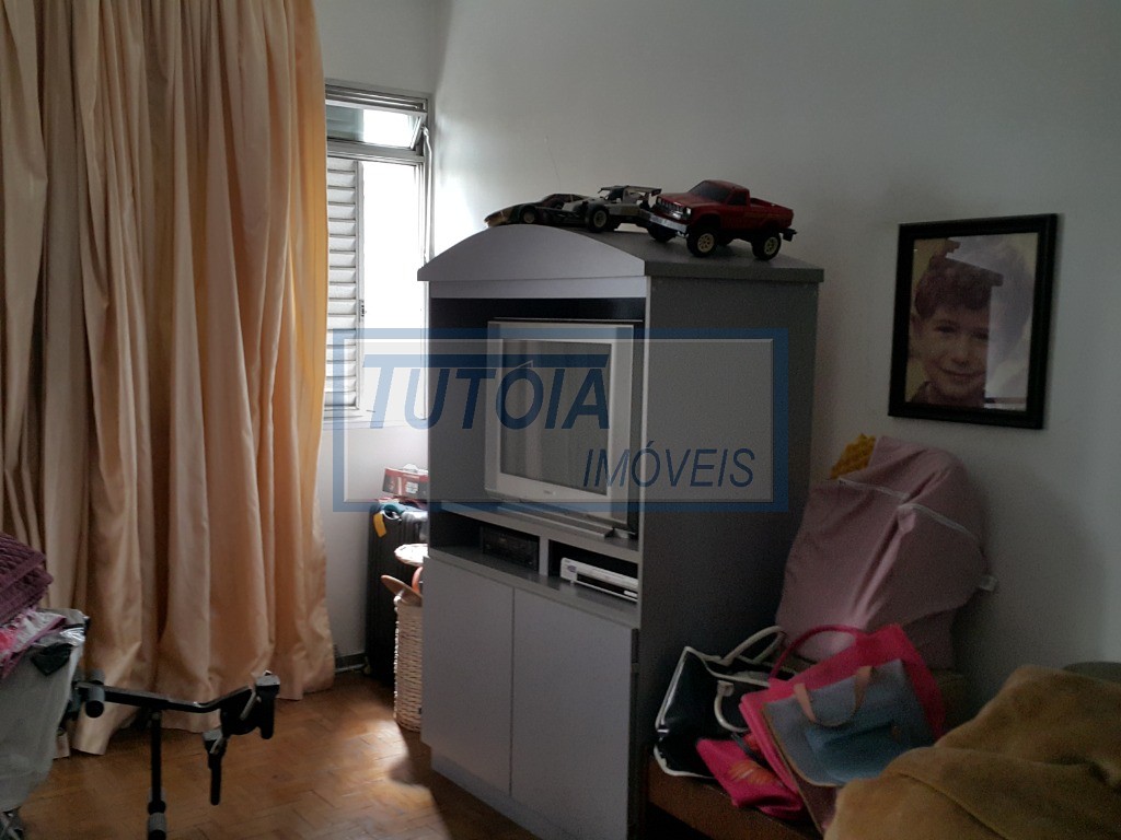 Apartamento à venda com 3 quartos, 257m² - Foto 9