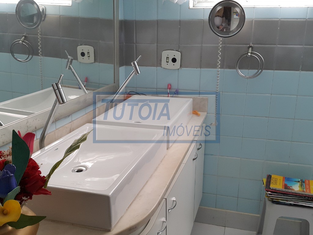 Apartamento à venda com 3 quartos, 257m² - Foto 11