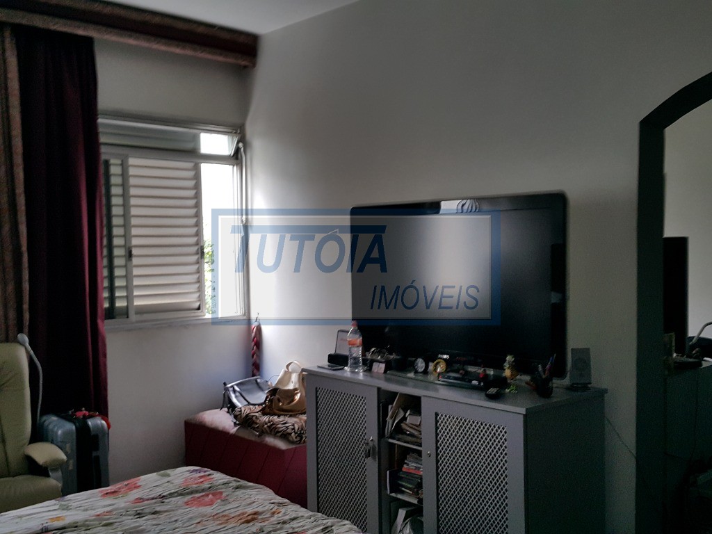 Apartamento à venda com 3 quartos, 257m² - Foto 17