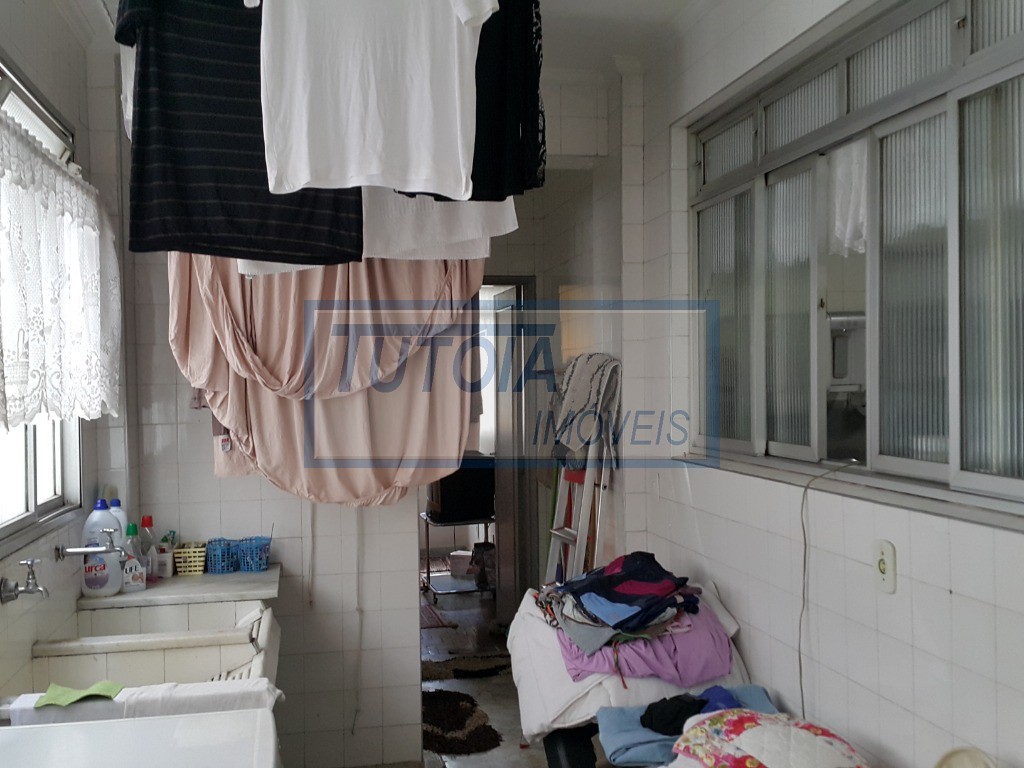 Apartamento à venda com 3 quartos, 257m² - Foto 28