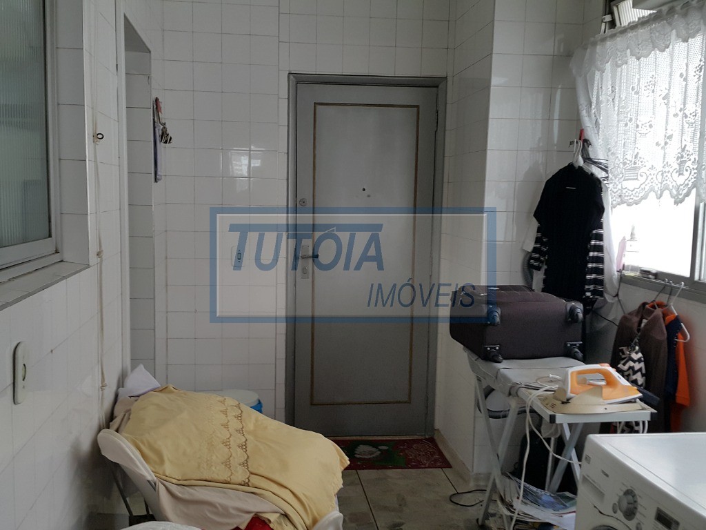 Apartamento à venda com 3 quartos, 257m² - Foto 31