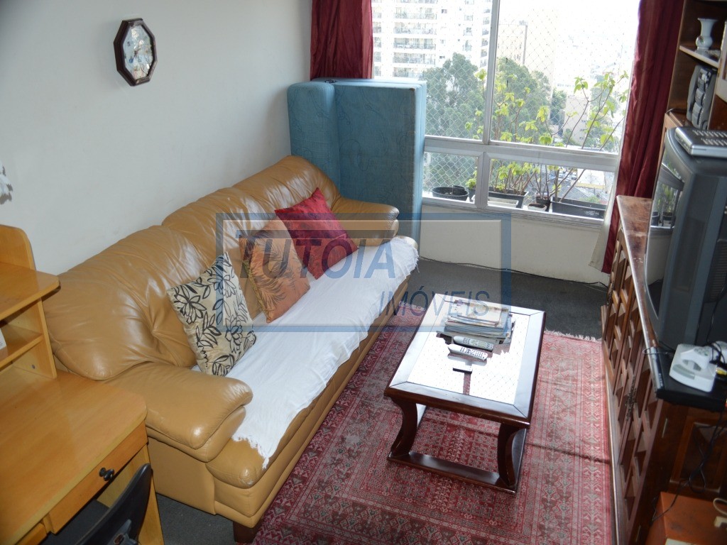 Apartamento à venda com 1 quarto, 50m² - Foto 7