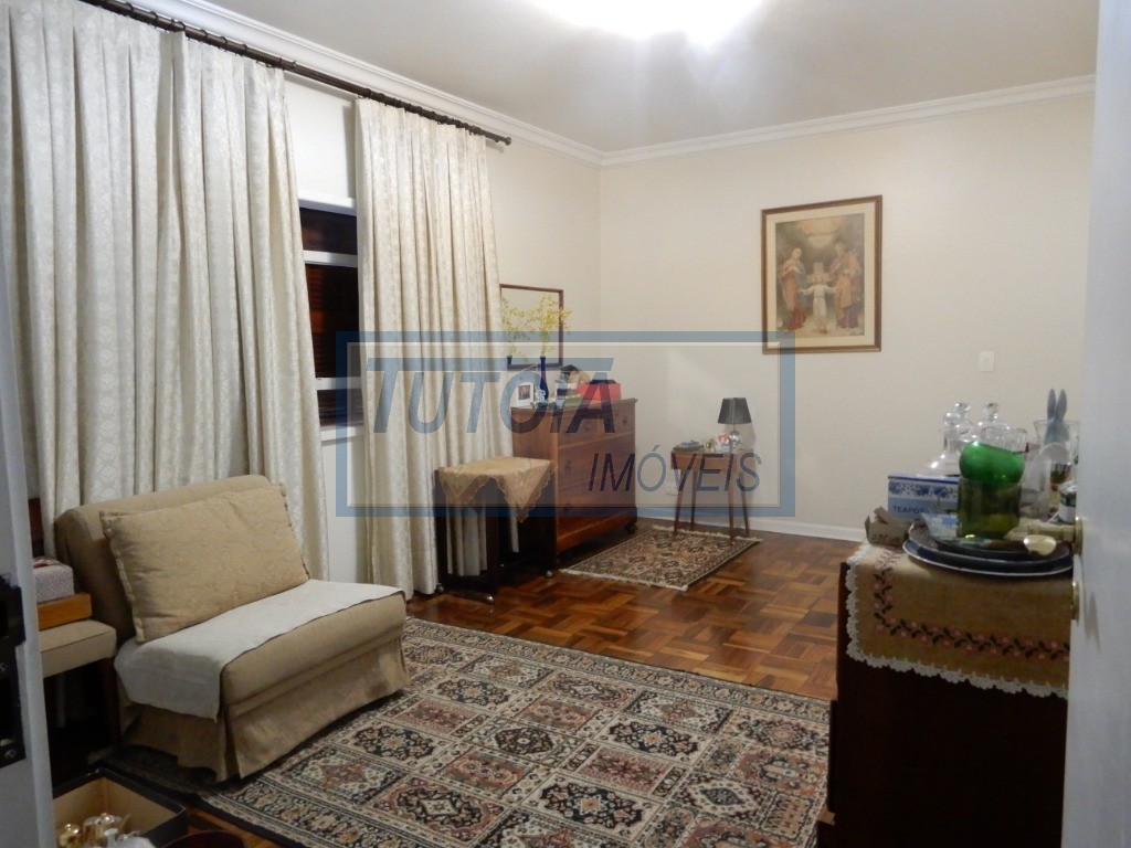 Apartamento à venda com 3 quartos, 174m² - Foto 1