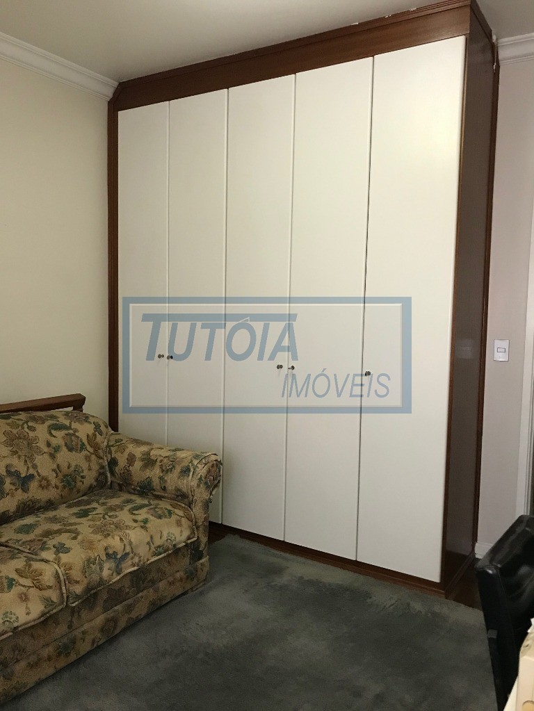 Apartamento à venda com 3 quartos, 174m² - Foto 11