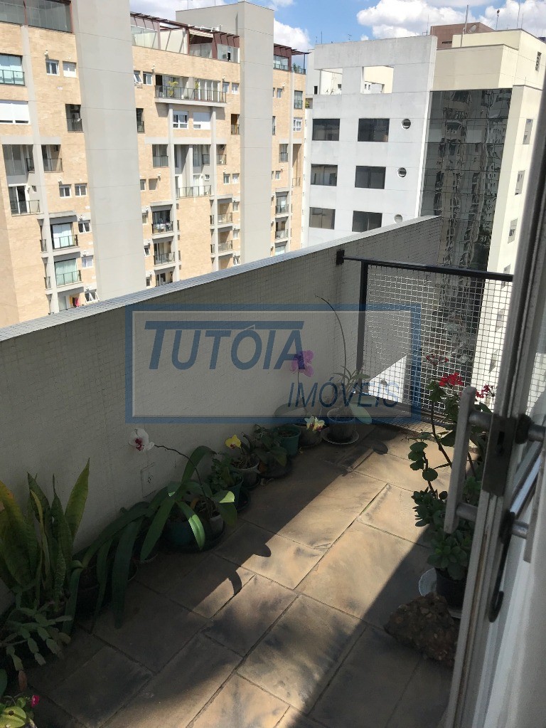 Apartamento à venda com 3 quartos, 174m² - Foto 15