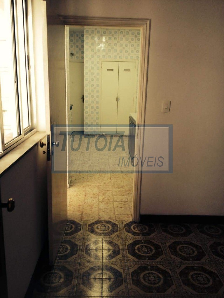 Apartamento à venda com 3 quartos, 190m² - Foto 10