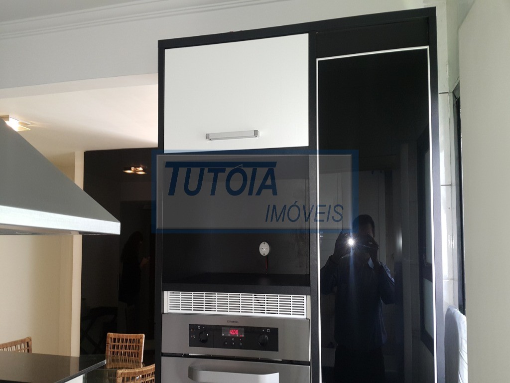 Apartamento à venda com 1 quarto, 55m² - Foto 32