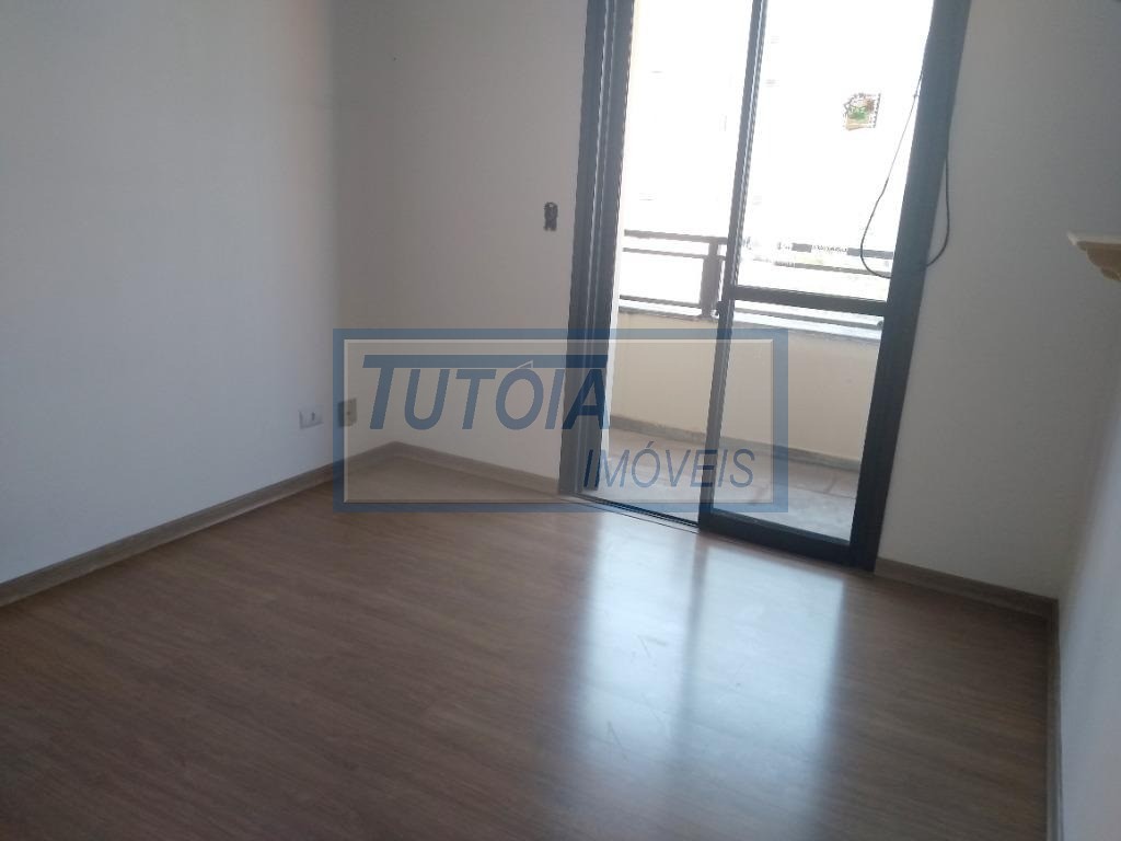 Apartamento para alugar com 3 quartos, 218m² - Foto 3