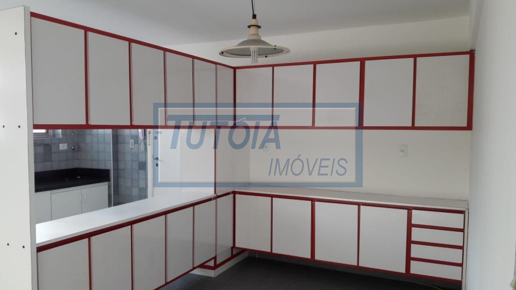 Apartamento à venda com 3 quartos, 185m² - Foto 35