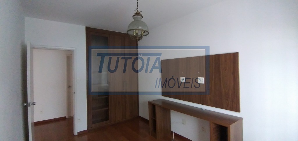 Apartamento à venda com 3 quartos, 130m² - Foto 9