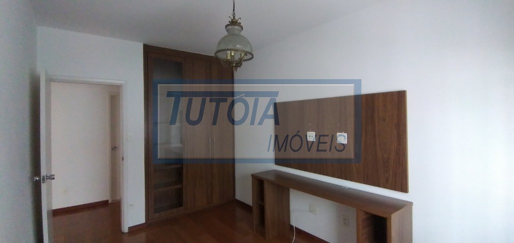 Apartamento à venda com 3 quartos, 130m² - Foto 10