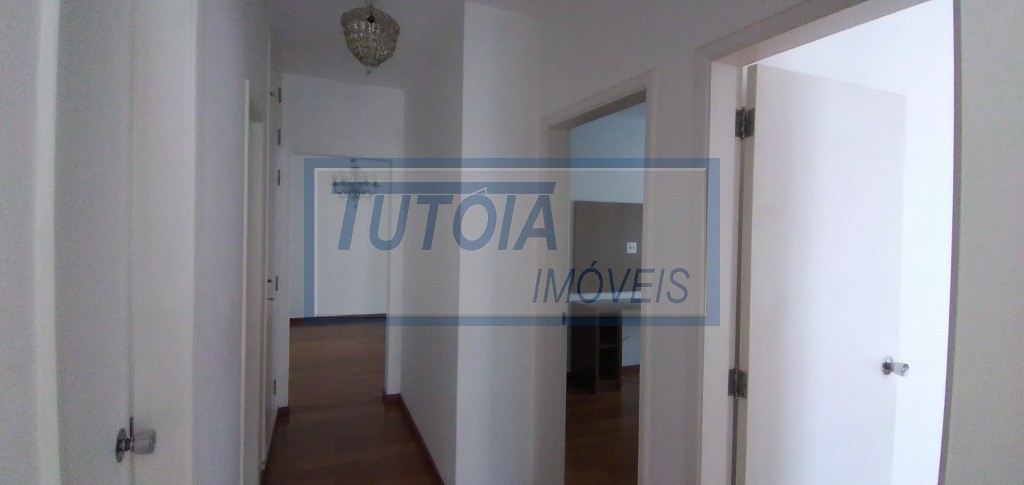 Apartamento à venda com 3 quartos, 130m² - Foto 17