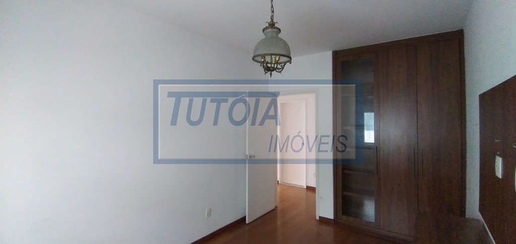 Apartamento à venda com 3 quartos, 130m² - Foto 18