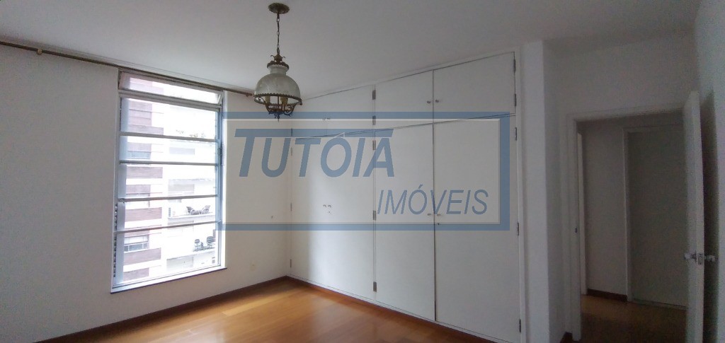 Apartamento à venda com 3 quartos, 130m² - Foto 21