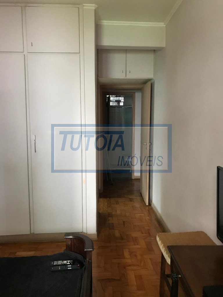 Apartamento à venda com 3 quartos, 125m² - Foto 9