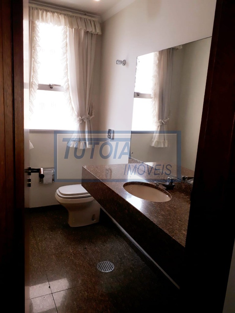 Apartamento à venda com 3 quartos, 200m² - Foto 5