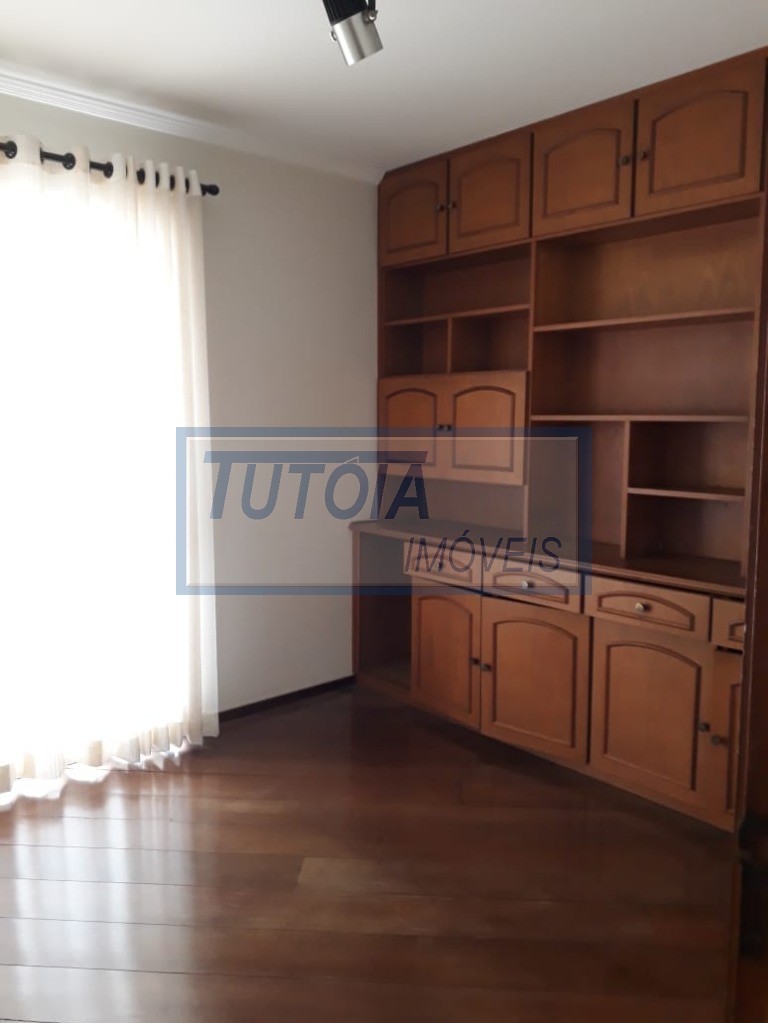 Apartamento à venda com 3 quartos, 200m² - Foto 6