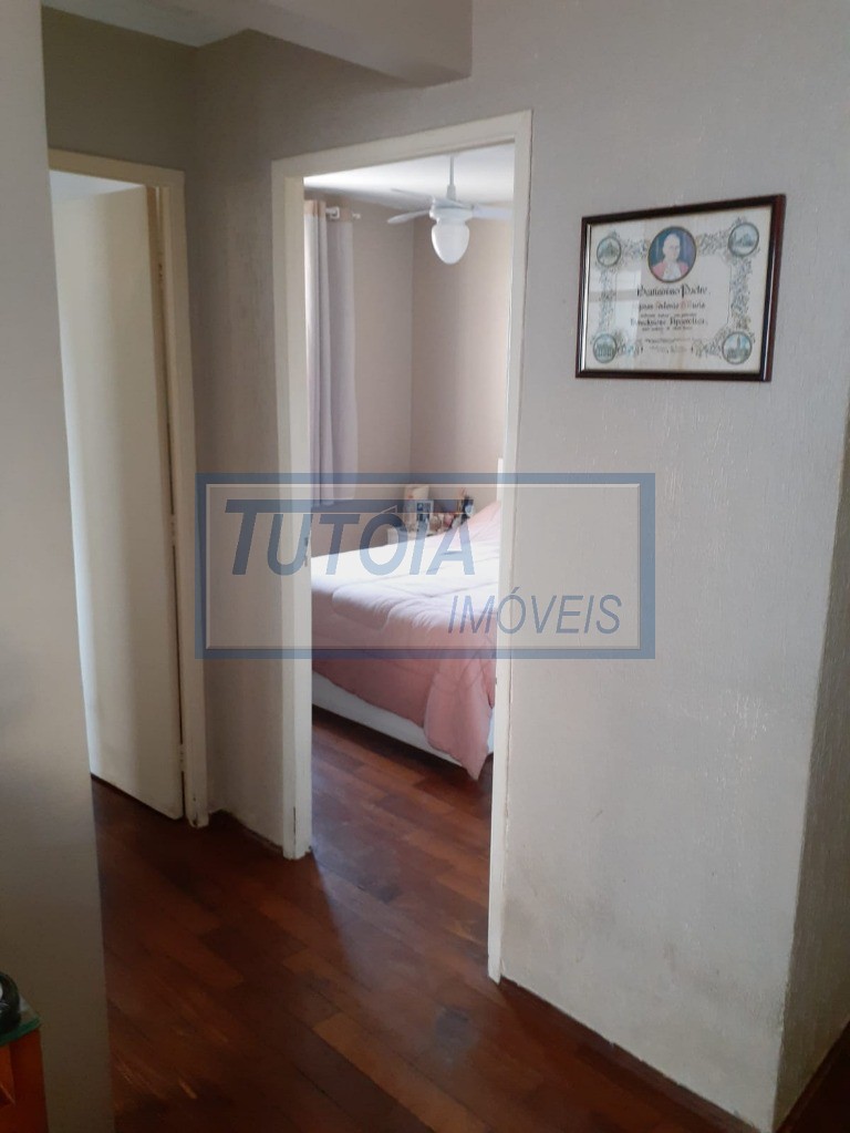 Apartamento à venda com 2 quartos, 70m² - Foto 9