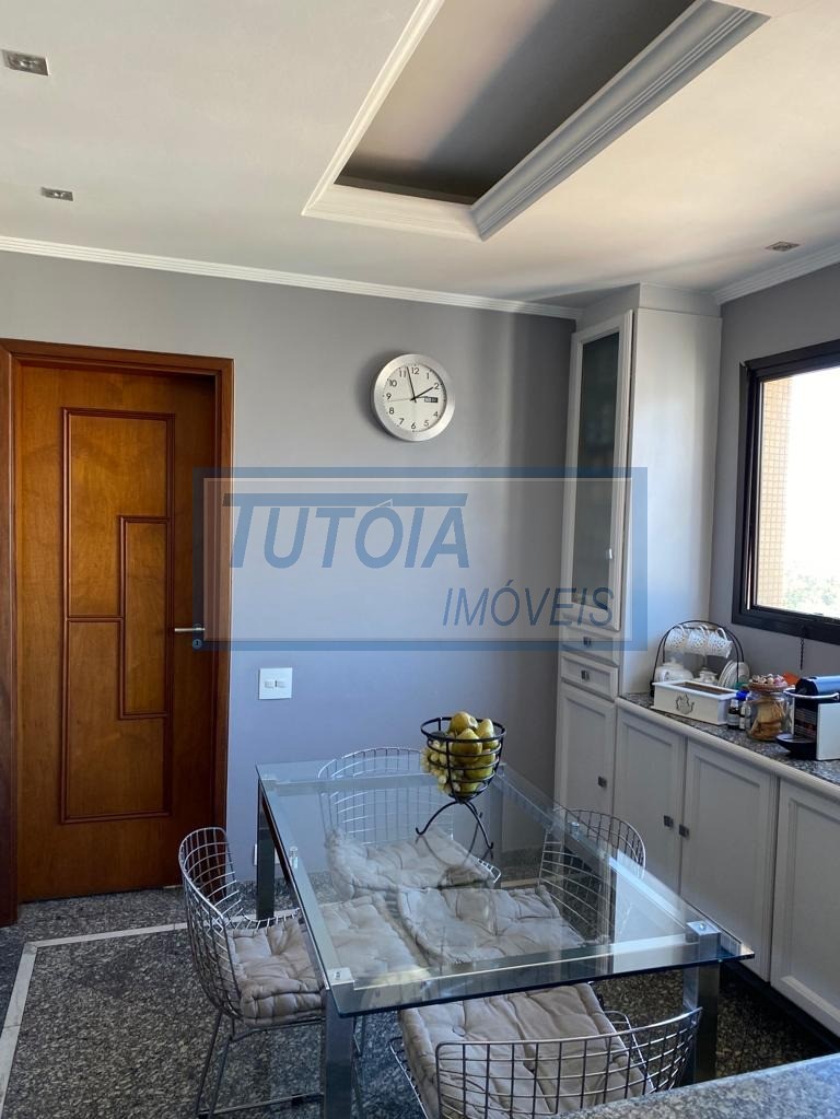 Apartamento à venda com 4 quartos, 266m² - Foto 19