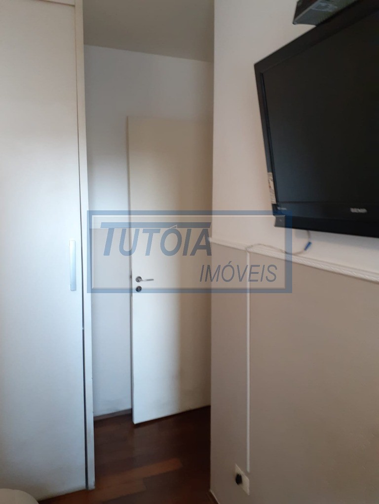 Apartamento à venda com 2 quartos, 70m² - Foto 16