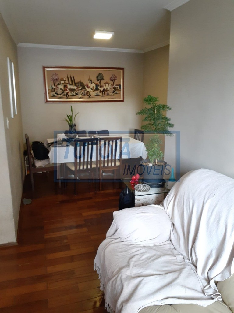 Apartamento à venda com 2 quartos, 70m² - Foto 6