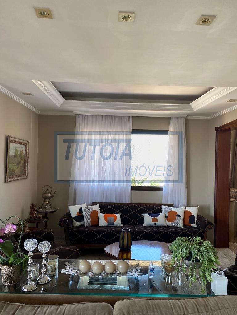 Apartamento à venda com 4 quartos, 266m² - Foto 4