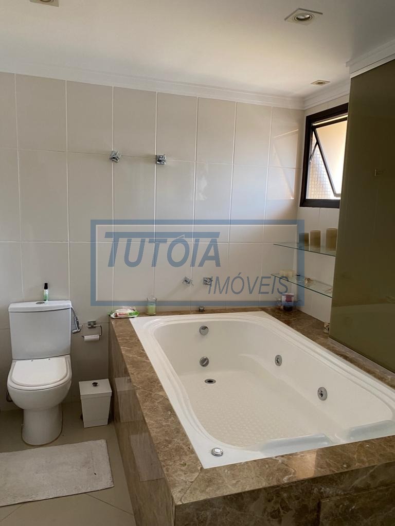 Apartamento à venda com 4 quartos, 266m² - Foto 9