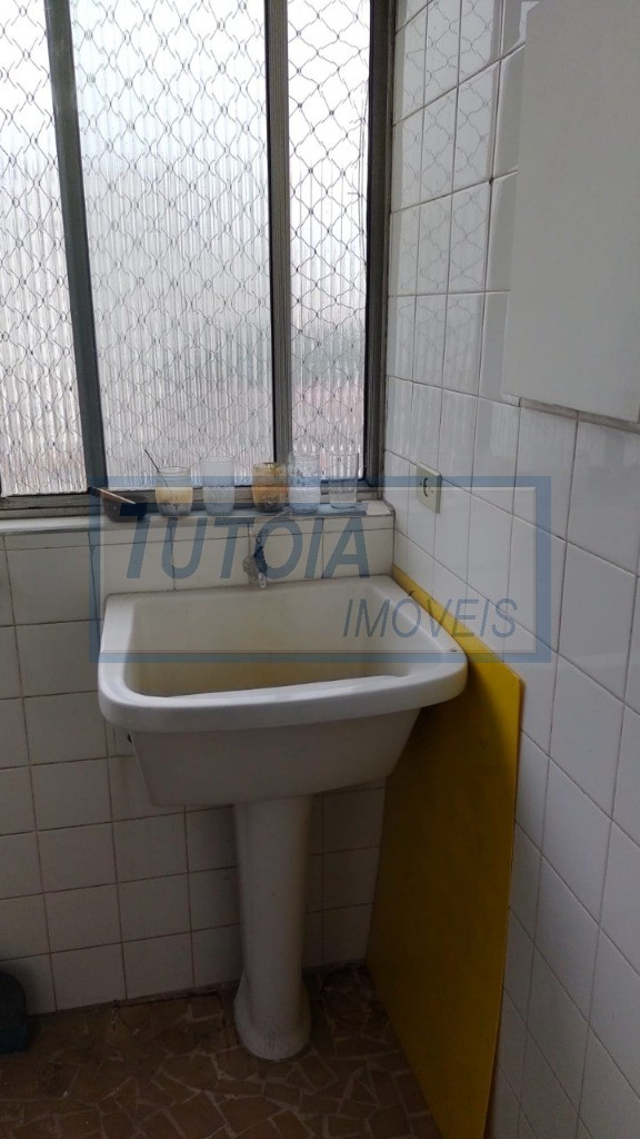 Apartamento à venda com 2 quartos, 65m² - Foto 25