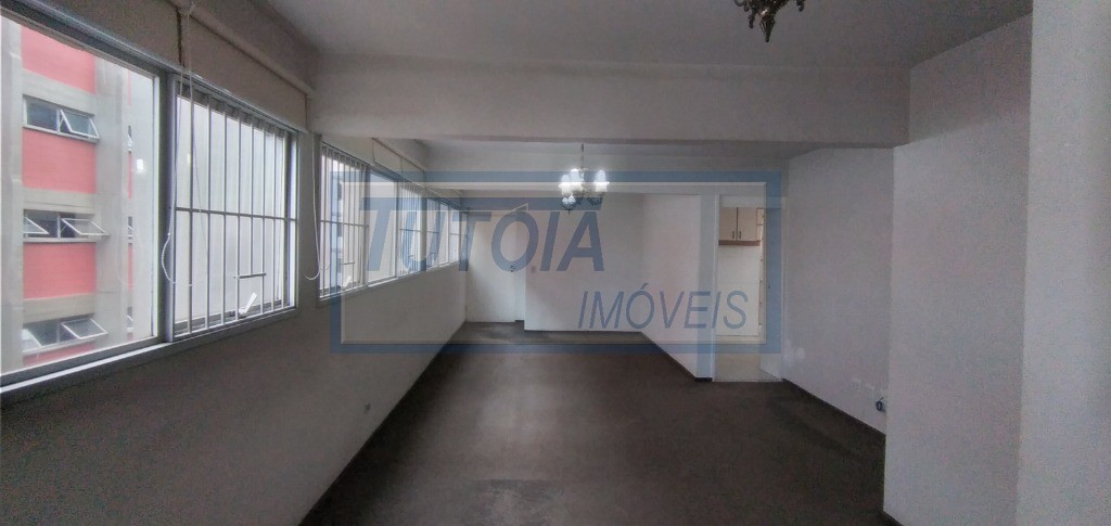 Apartamento à venda com 3 quartos, 121m² - Foto 2