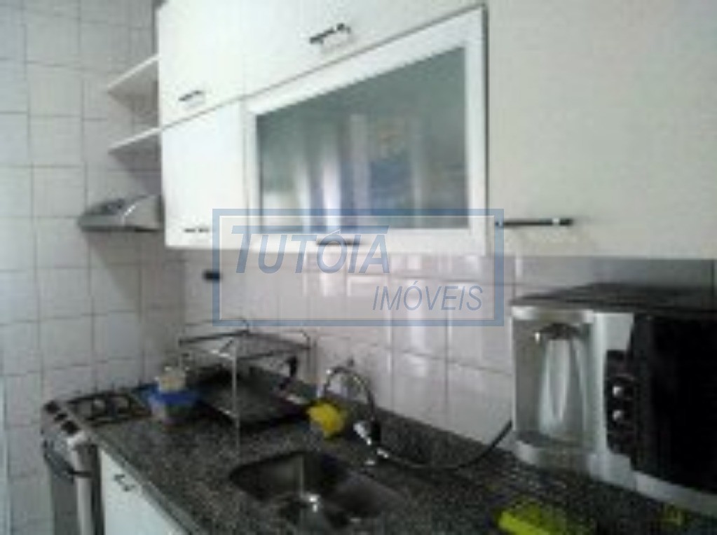 Apartamento à venda com 3 quartos, 70m² - Foto 11