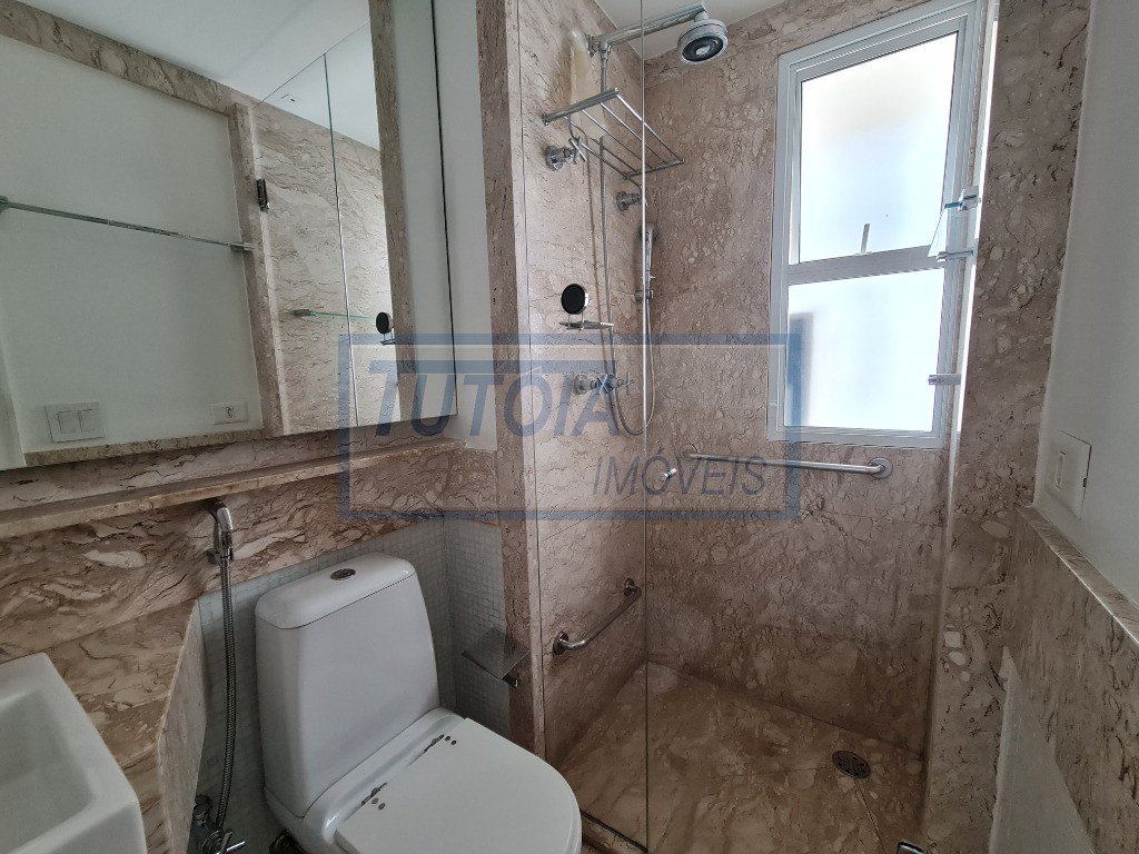 Apartamento à venda com 4 quartos, 230m² - Foto 17