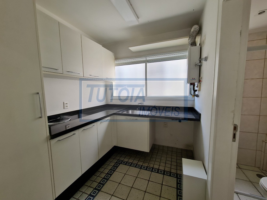 Apartamento à venda com 4 quartos, 230m² - Foto 22