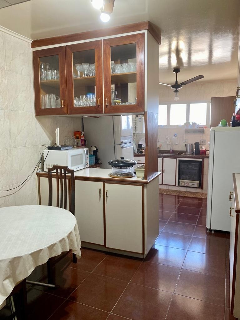 Apartamento à venda com 3 quartos, 141m² - Foto 47