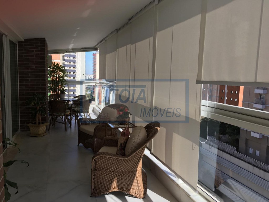 Apartamento à venda com 4 quartos, 254m² - Foto 2