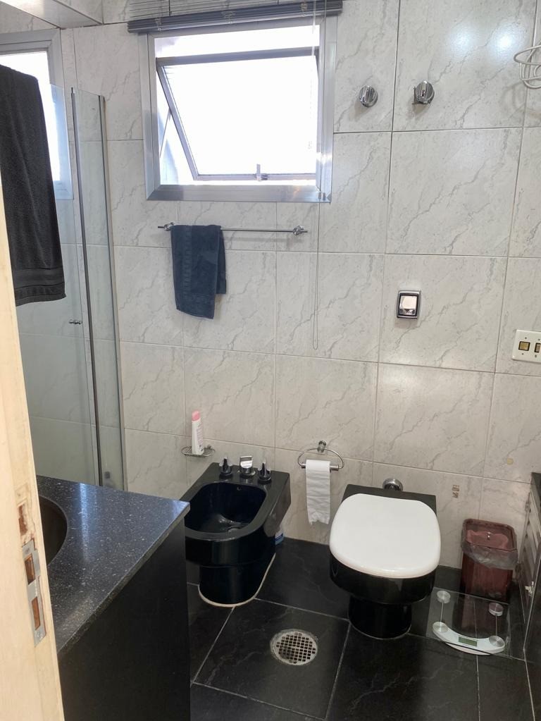 Apartamento à venda com 3 quartos, 141m² - Foto 32