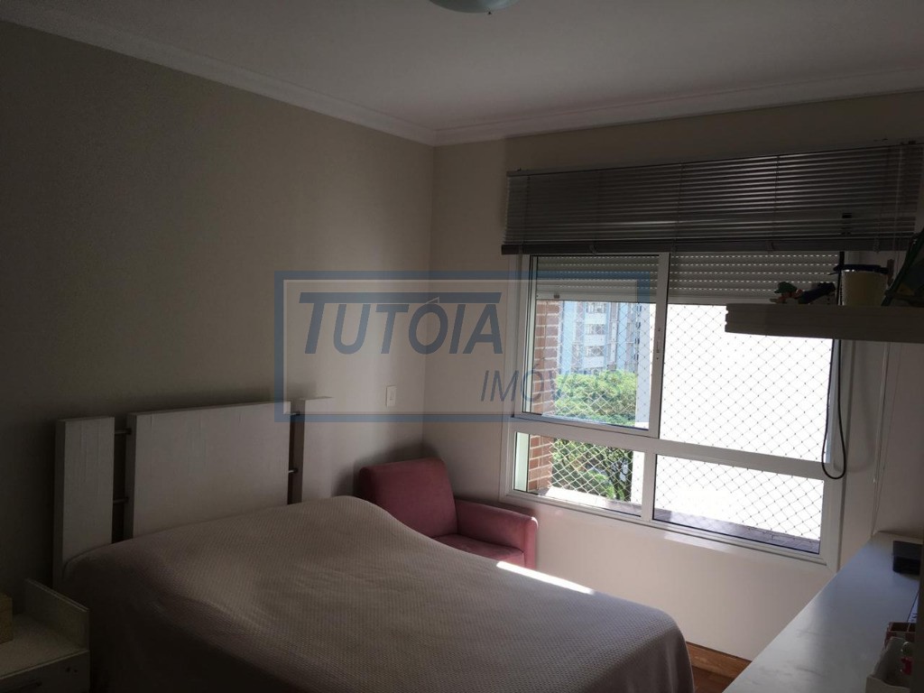 Apartamento à venda com 4 quartos, 254m² - Foto 11