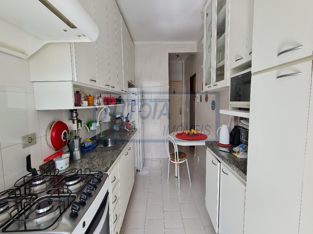 Apartamento à venda com 2 quartos, 105m² - Foto 15