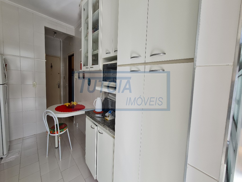 Apartamento à venda com 2 quartos, 105m² - Foto 17