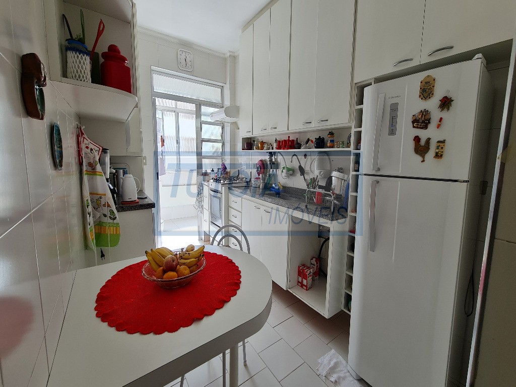 Apartamento à venda com 2 quartos, 105m² - Foto 13