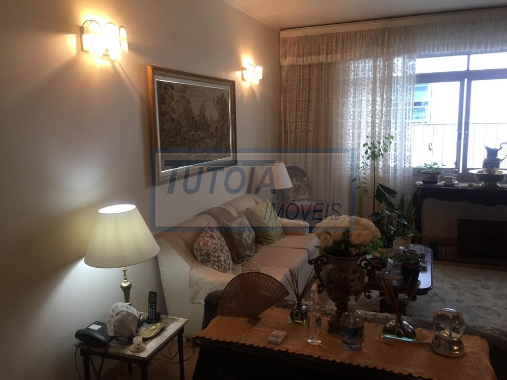 Apartamento à venda com 3 quartos, 128m² - Foto 3