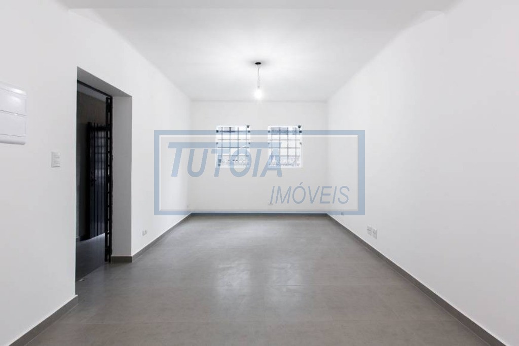 Casa para alugar com 2 quartos, 150m² - Foto 3