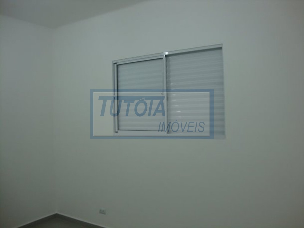 Casa para alugar com 2 quartos, 150m² - Foto 27