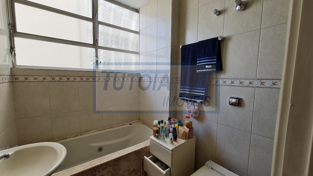 Apartamento à venda com 3 quartos, 170m² - Foto 8